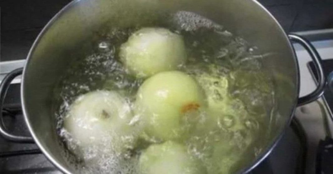 მოხარშული ხახვი